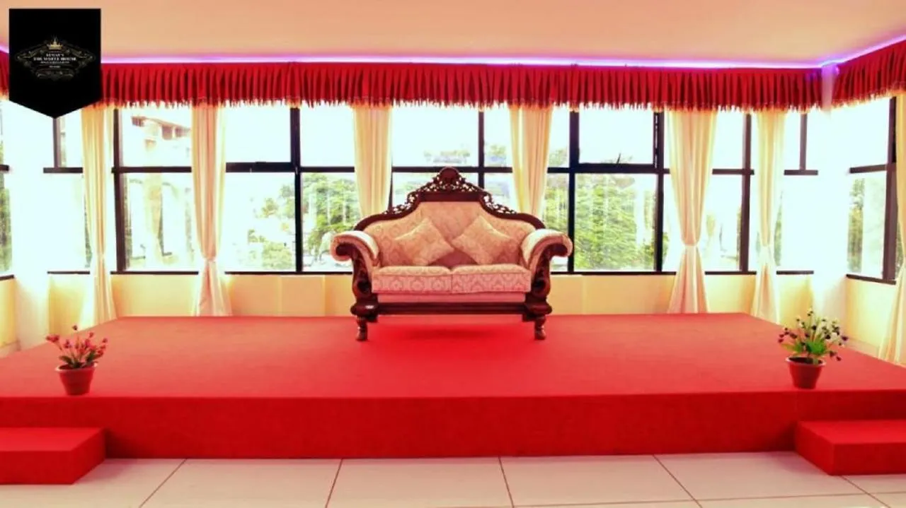 ***  Kumar'S The White House Hotel Mysore India