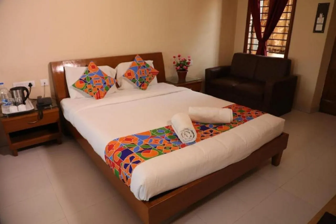 Kumar'S The White House Hotel Mysore